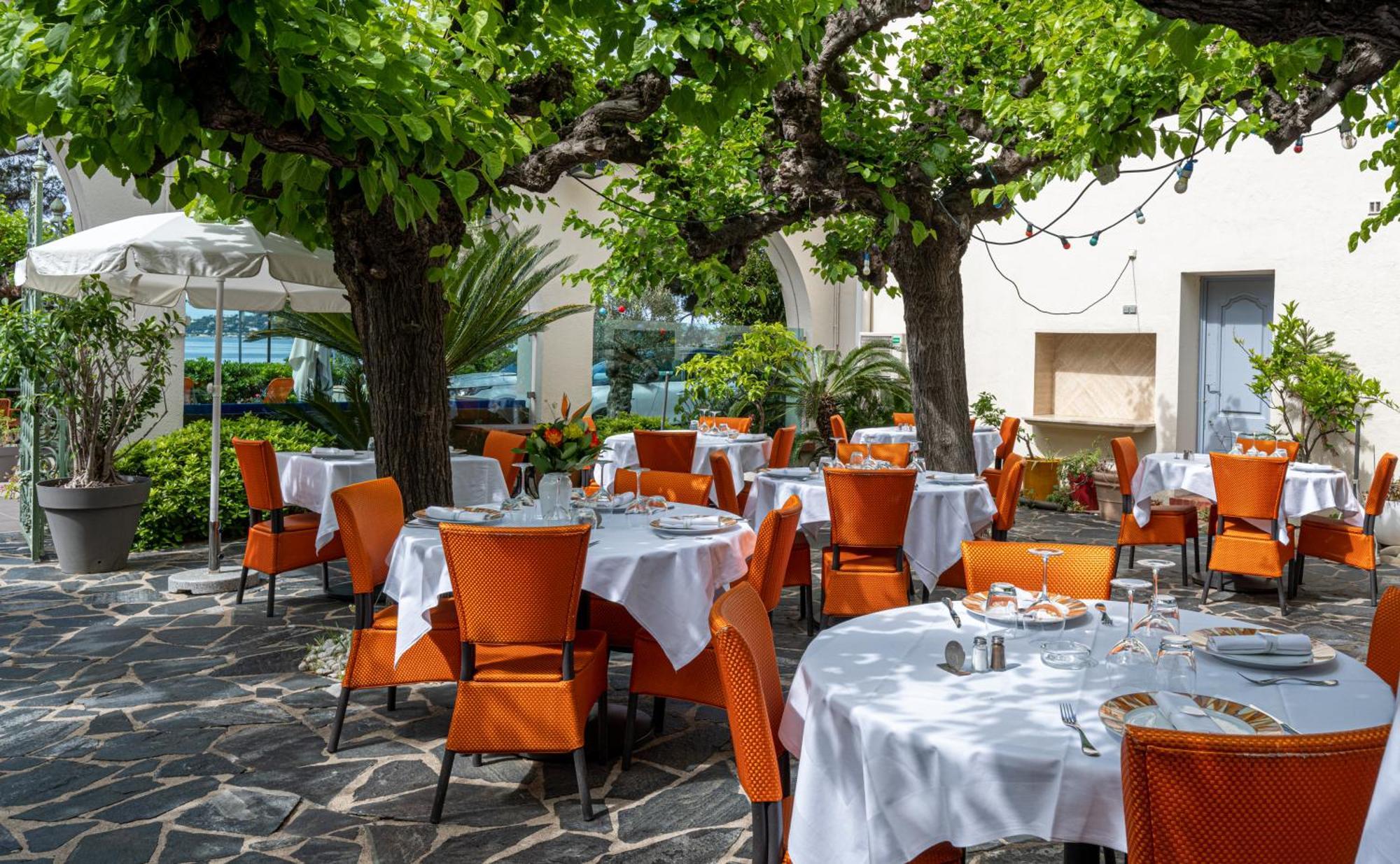 Hotel Le Provencal Logishotels Лез-Іссамбр Екстер'єр фото